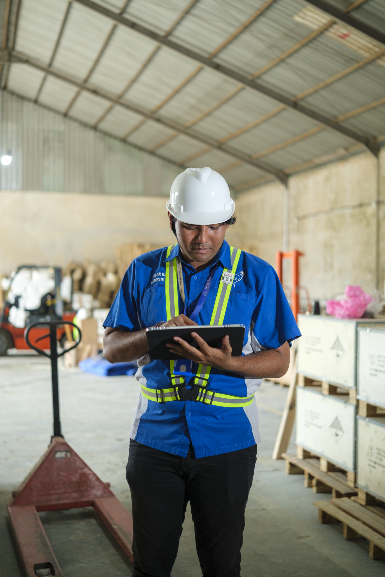 Incoterms 2020 Explained for First Time Exporters in Indonesia